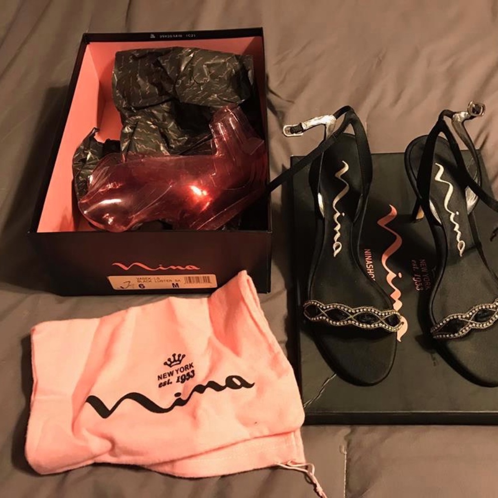 Nina Women's Size 6, Black Dress Shoes